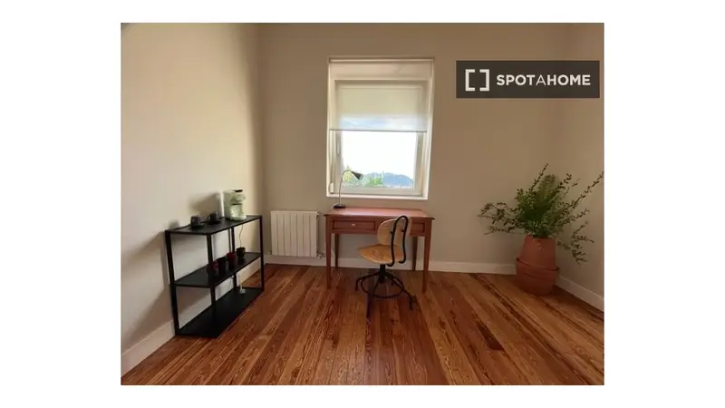 Habitacion en piso compartido Donostia 4 dormitorios