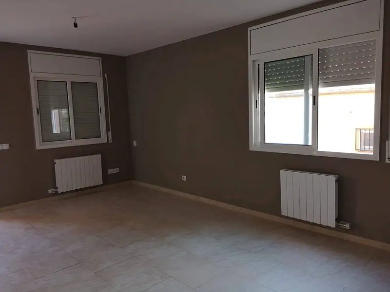 Chalet en Venta en Piera 3 habitaciones garaje jardin