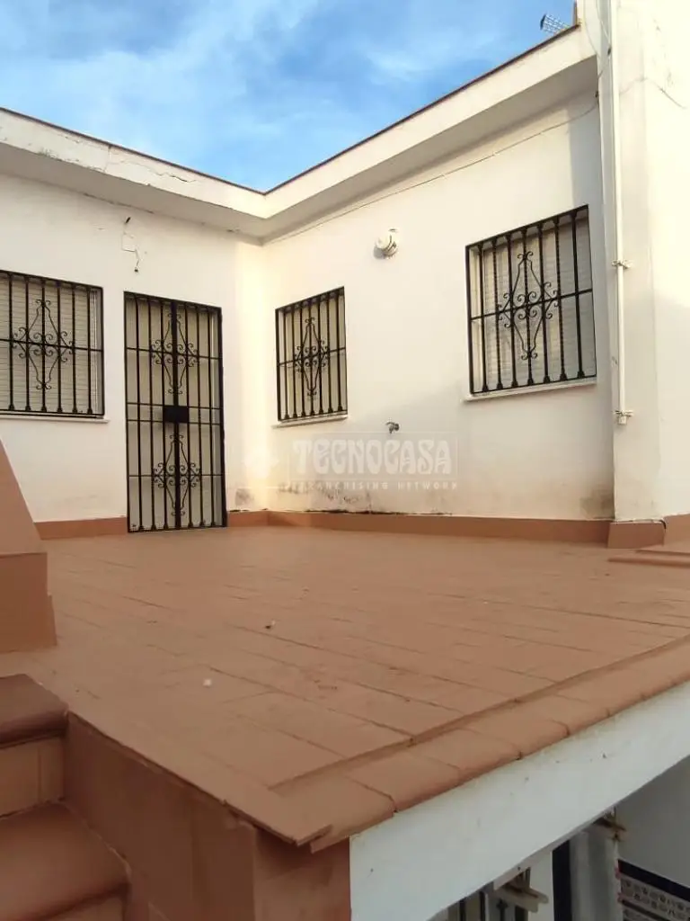 Casa en venta en Alcalá De Guadaira