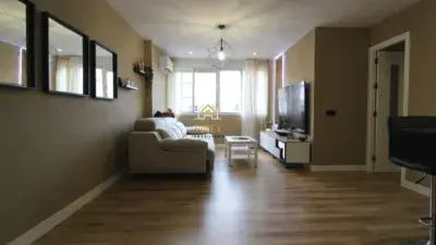 Piso Reformado en Venta Calle Fermin Salvoechea