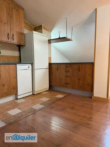 Ático en Alquiler Alcalá Henares 30m2 Centro