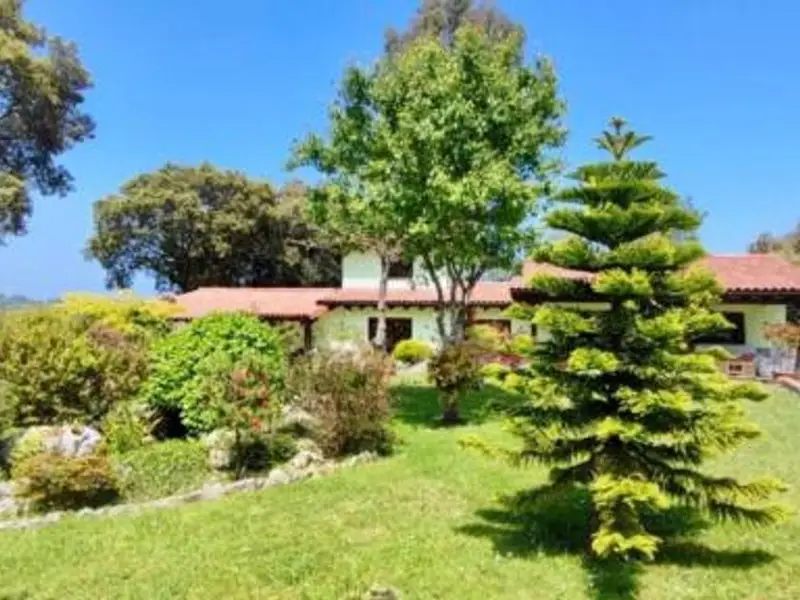 Chalet en venta cerca de la playa de Guadamia Asturias