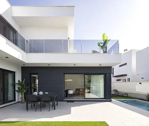 Villa en Venta Roda Golf 3 Dormitorios Moderna Nueva