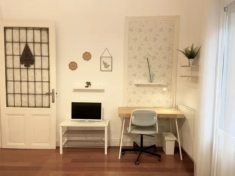 Habitación individual, con balcón