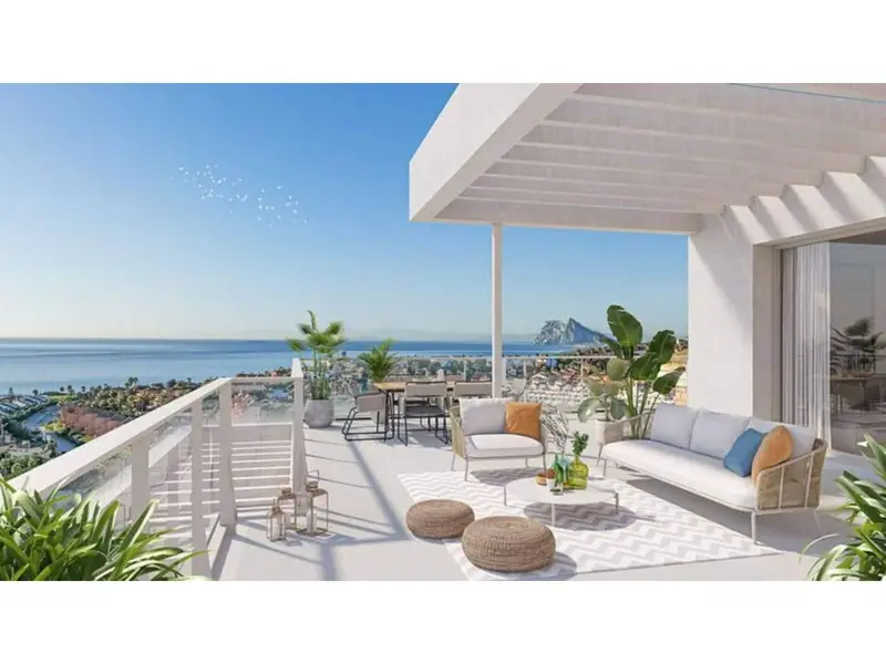 Apartamentos en Venta San Roque Golf Lujo Cerca Playa