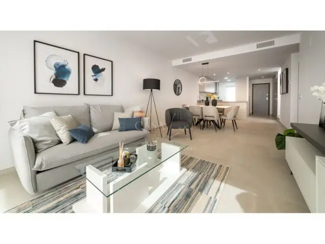 Apartamento en Almeria con Vistas al Mar - Complejo de Lujo