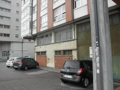 Venta Local Comercial Esteiro Ferrol 700m2 Opcion Compra