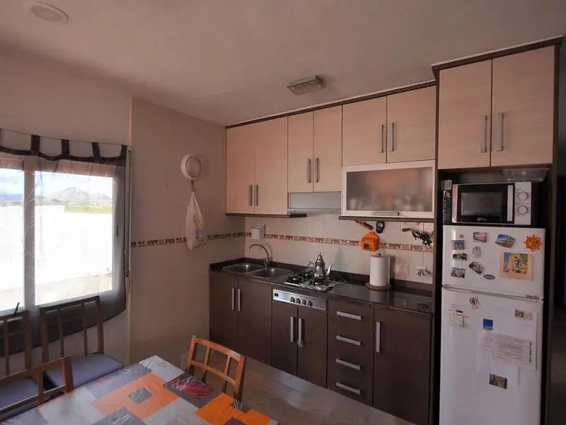 Granja Ecologica con Villa de 200m2 en Agost