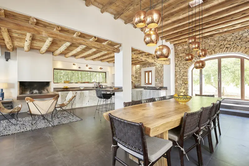 Finca Ibicenca con 5 Dormitorios Alquiler Ibiza