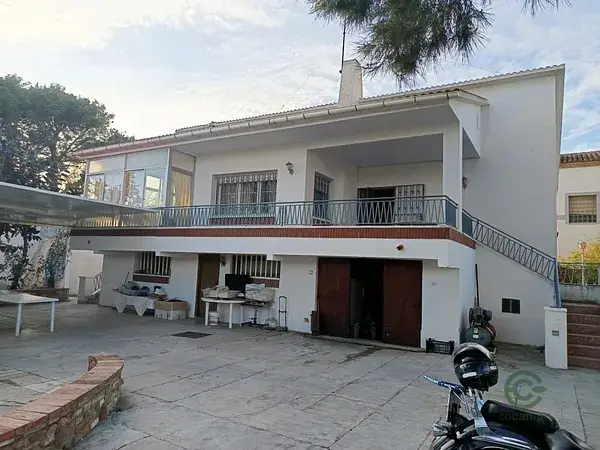 Casa en L'Ametlla de Mar con Piscina y Jardín - 5 Habitaciones