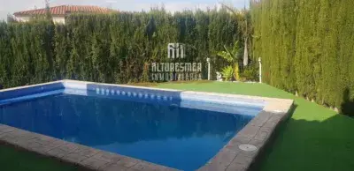 Casa en venta en Calle Urb La Masia