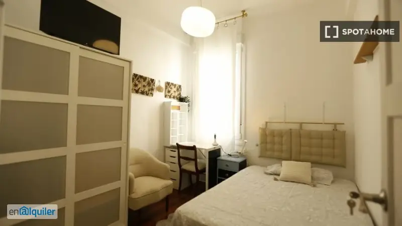 Habitaciones en Alquiler Abando Bilbao Piso 5 Dormitorios Amueblado
