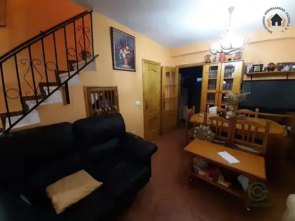 Casa Unifamiliar en Cazorla con Terraza y Vistas