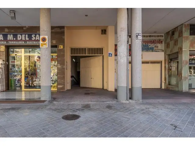 Garaje en Venta Zaidín Paseo Emperador Carlos V 24m2