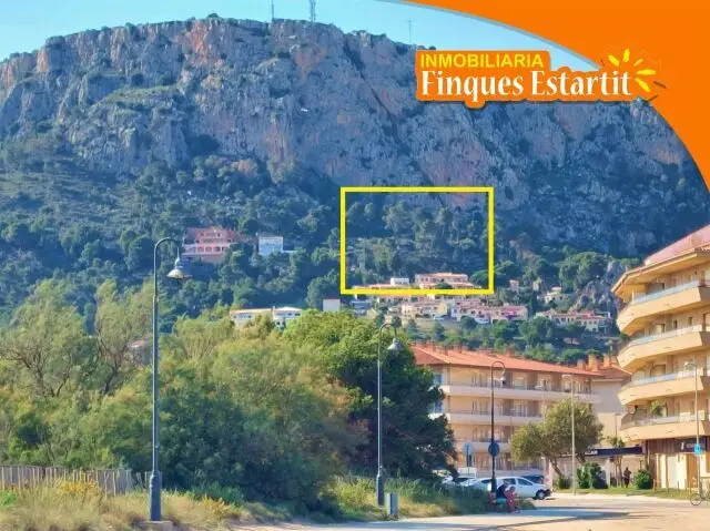 Venta Suelo L'Estartit Vistas al Mar 3 Casas