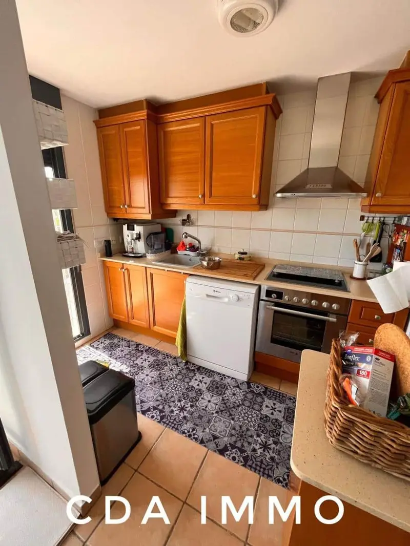 Piso en Venta en Residencia de Lujo con Vistas al Mar