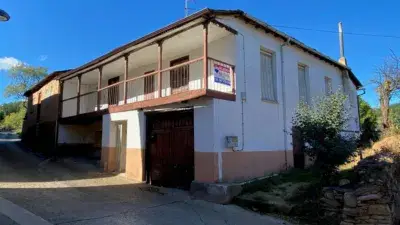 Casa rústica en venta en Calle Real