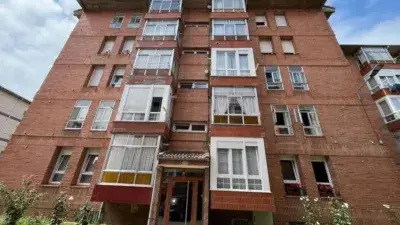 Piso en venta en Reinosa para reformar con vistas a la montaña