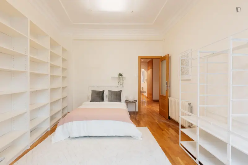 Coliving Valencia Habitaciones Amuebladas Servicios Incluidos