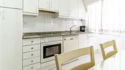 Alquiler Piso 100m2 Carballo 3 Dormitorios 2 Baños Plaza Garaje