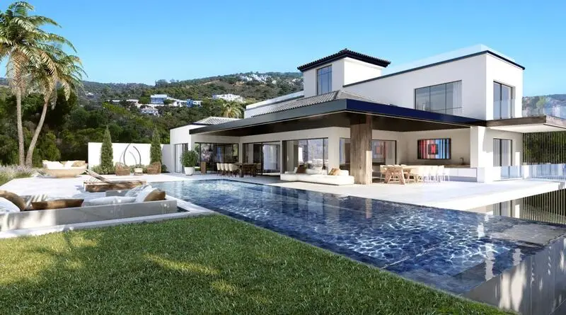 Villa de Lujo en Sotogrande Alto con Vistas al Mar