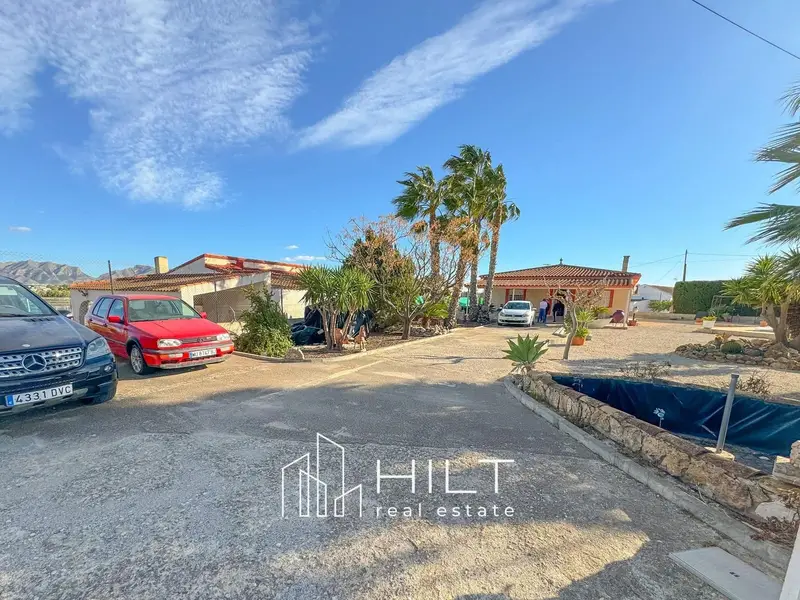 Chalet en Fortuna Murcia con Piscina Ideal Familias