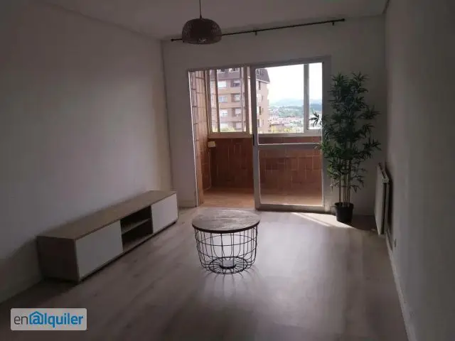 Piso en Torrelavega para Reformar 3 Dormitorios Zona Parque