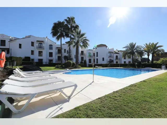 Apartamento 3 Dormitorios Los Arqueros Benahavis