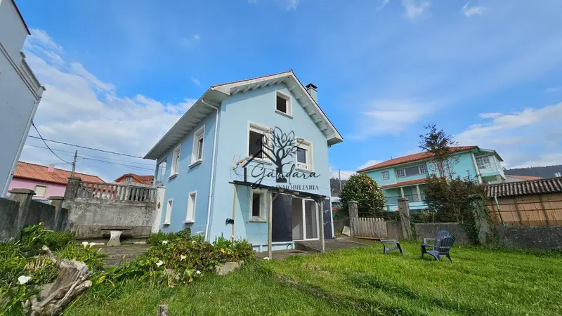 Venta Casa con Terraza y Vistas al Mar en Valdoviño