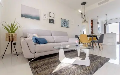 Apartamentos en Venta Torrevieja: Vistas Laguna, Piscinas, Golf