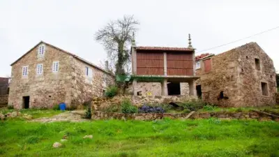 Casa en Silleda 2 plantas 480m2 Finca 3000m2