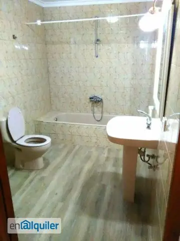 Alquiler anual Chalet Piscina Jardin La Ermita Montgó