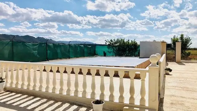 Finca Rustica en Venta Yecla Murcia 4 Dormitorios Piscina