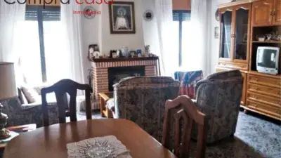 Chalet Pareado en Sierra Guadarrama 232m2 Amueblado