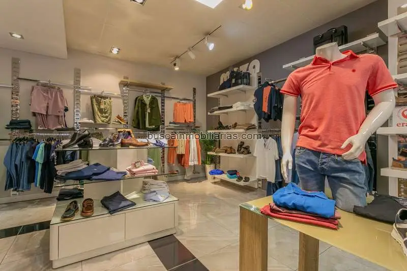 Local comercial en venta en Maracena