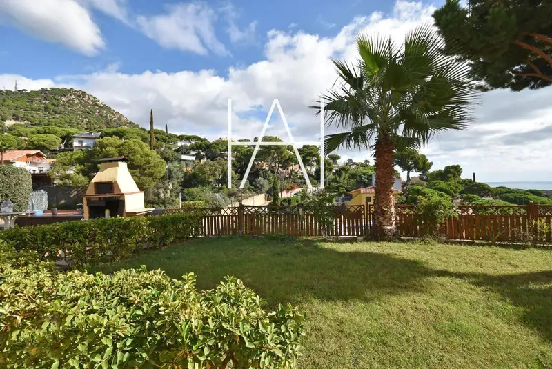 Chalet en Venta Cabrils Barcelona Vistas al Mar 4 Dormitorios Jardin
