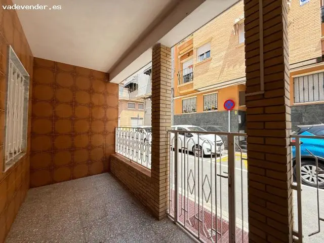 Planta Baja Independiente Cerca Playa Levante Santa Pola
