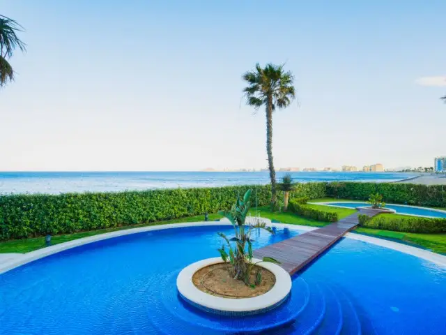 Apartamento 2 Dormitorios La Manga del Mar Menor