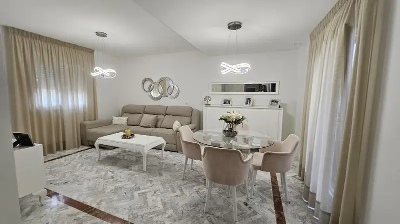 Venta Adosado 4 habitaciones Los Barrios Trastero Garaje