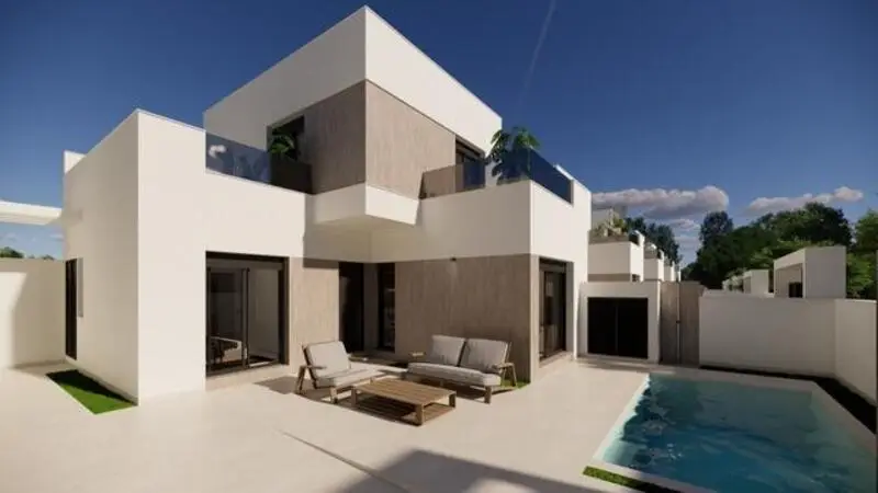 Villa en San Fulgencio con Piscina Privada y Diseño Moderno