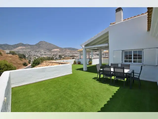 Piso de 4 Dormitorios en venta Torrequebrada, España