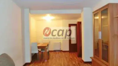 Alquiler Piso Cerillero 65m2 2 Dorm 1 Baño Terraza Trastero