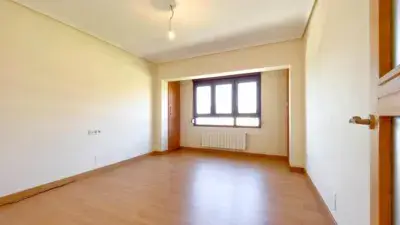 Piso en venta en Cuatro Caminos