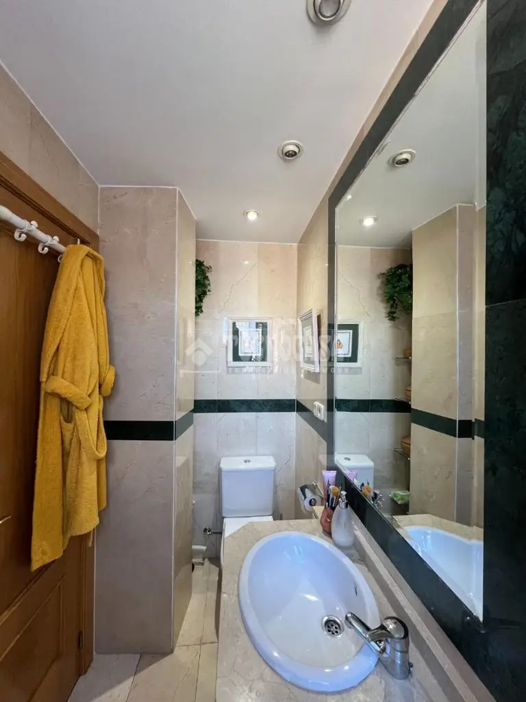 Atico en venta en Ciudad Lineal 1 dormitorio con terraza