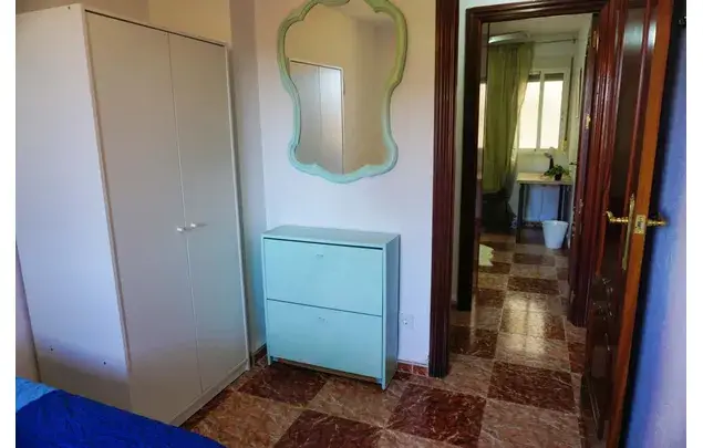 Habitaci
ón 100m
² Sevilla Alquiler Larga Temporada