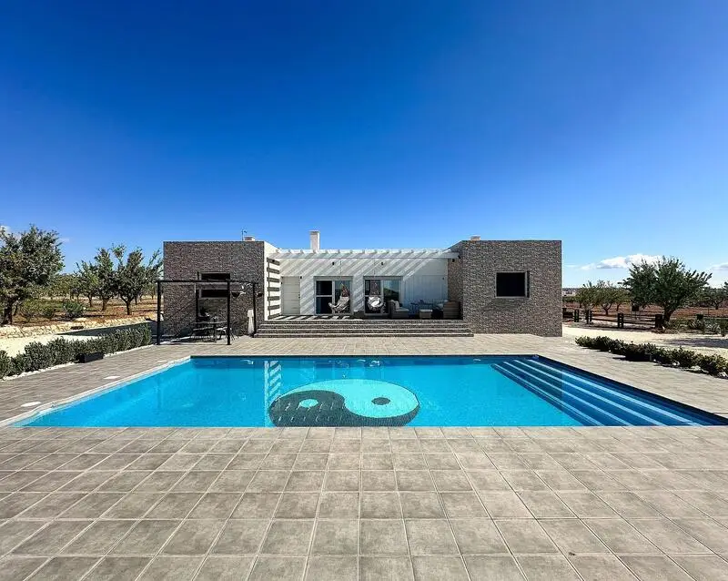 Villas de Lujo en Pinoso Alicante