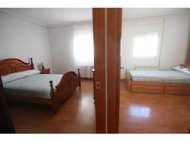 Piso 3 Habitaciones Montijo 3 Planta Sin Ascensor Reformado