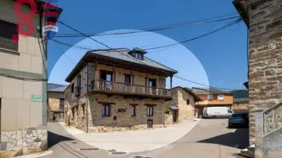 Casa Rural en Arganza El Bierzo: Encanto y Modernidad