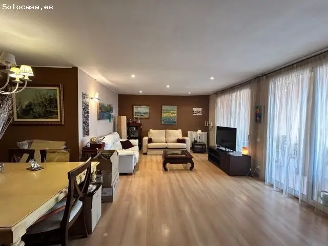 Ático en Mataró Centro con Terraza y Parking Opcional