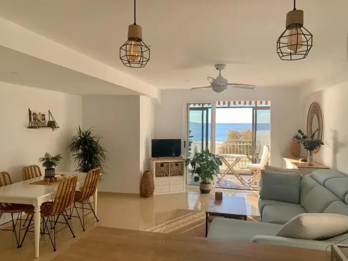 Apartamento 3 Dormitorios en Playa Poniente Benidorm